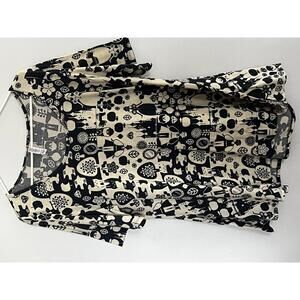 LuLaRoe Black and Cream Disney Patterned Tunic Top